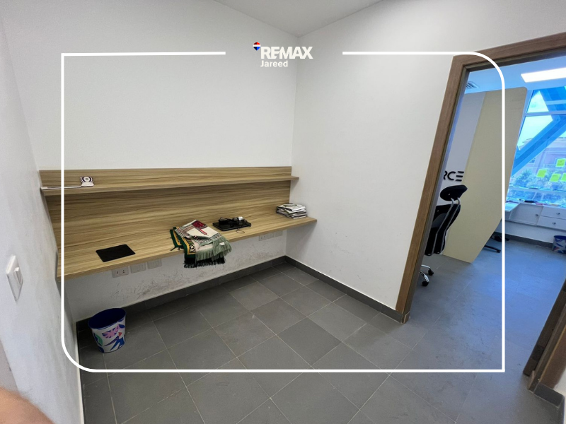 Fully finished office in Kazan Plaza, 6th of October City, front of Mall of Arabia