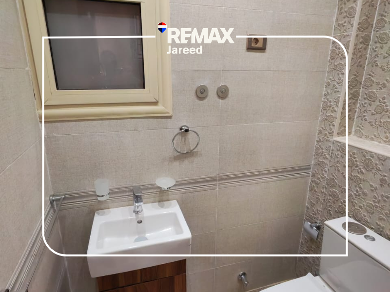 Twinhouse for rent in Nyoum compound, 6 October City
