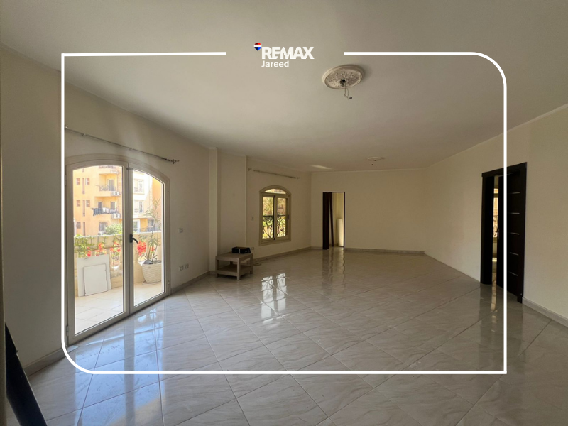 Apartment with ACs & kitchen in Beverly Hills, El Sheikh Zayed