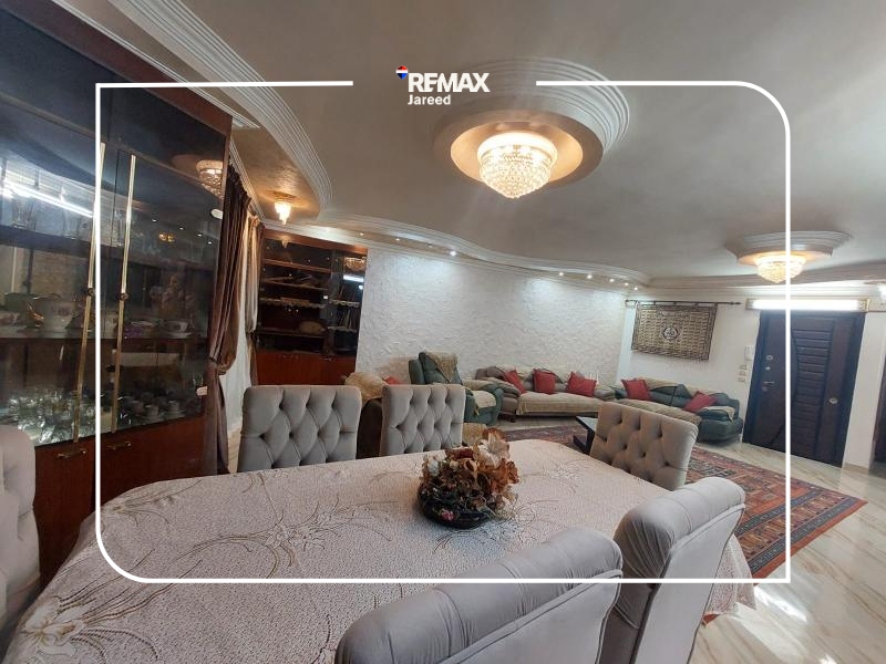 Sheikh Zayed – 7th District, inside a quiet and upscale mini compound