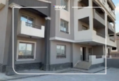 Apartment with a large private garden in Khamayel Heights