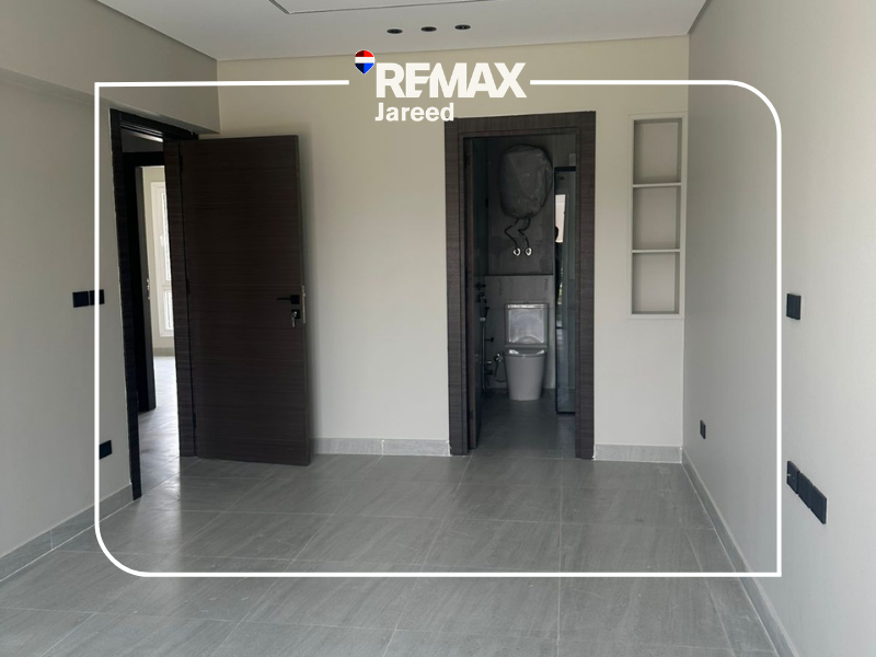 Modern Townhouse in Kayan Compound, 6 october – ACs & Kitchen