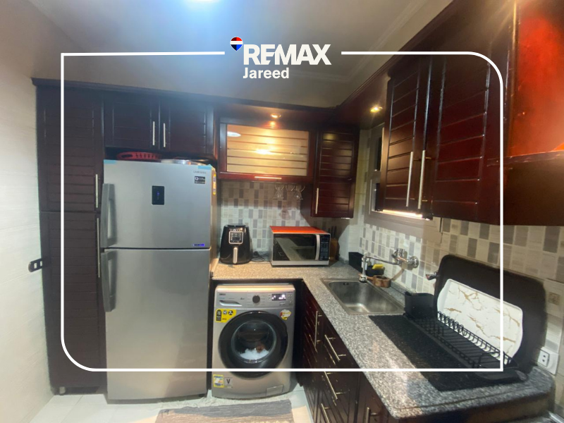 Apartment in 10th District Sheikh Zayed – Peaceful View