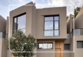 Ready to Move Townhouse (Mazoni Type) in Prive Gates Sheikh Zayed