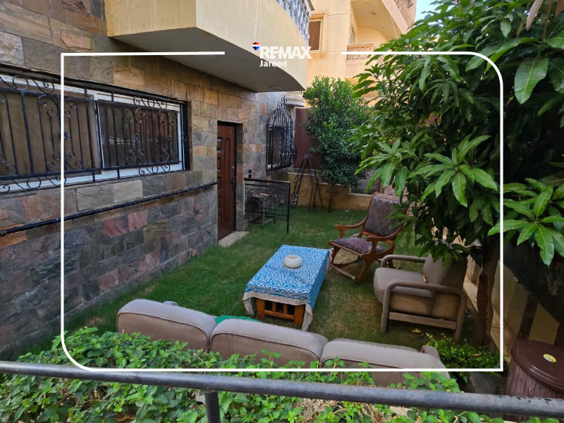 Apartment with Private Garden for sale – 10th District, Sheikh Zayed