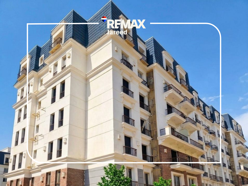 Apartment with Private Garden in Mountain View iCity October