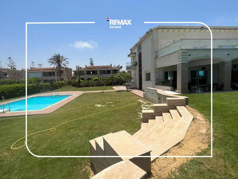 Luxurious Mansion Marina 1 – First Row, Direct Sea View