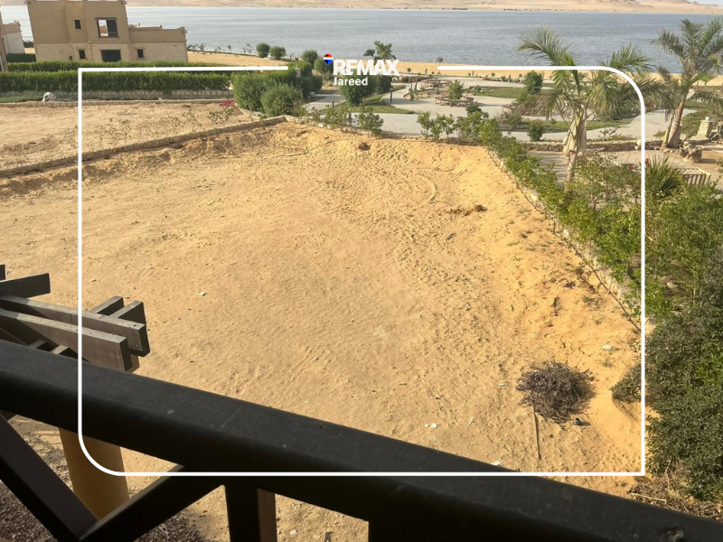 First-Row Standalone Villa on Lake Qarun – Byoum Orascom Resort