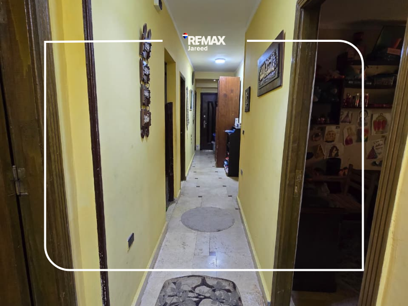 Apartment with Private Garden for sale – 10th District, Sheikh Zayed