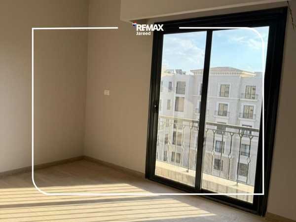 Luxurious penthouse in Village West Sheikh Zayed, West Cairo