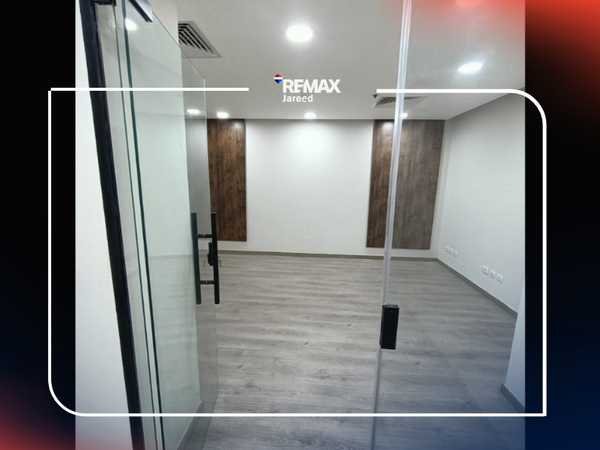 Administrative Office in Trivim Mall, Sheikh Zayed