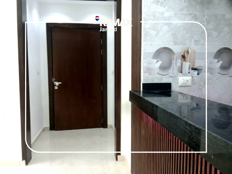 Mountain View iCity (Club Park), with ACs & Kitchen