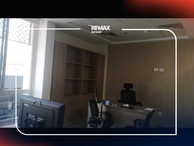 Office space for rent in Majra Mall, Sheikh Zayed