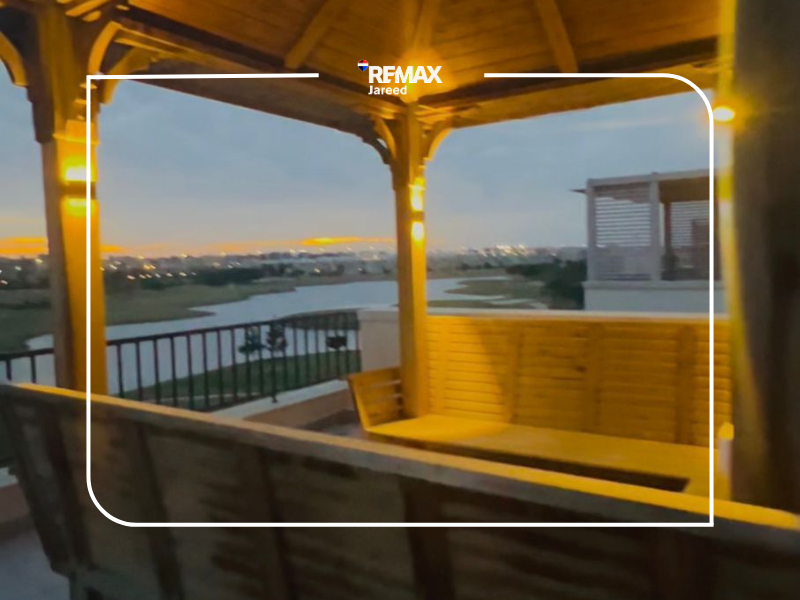 Luxury penthouse for rent Marassi Blanca direct lake & golf views