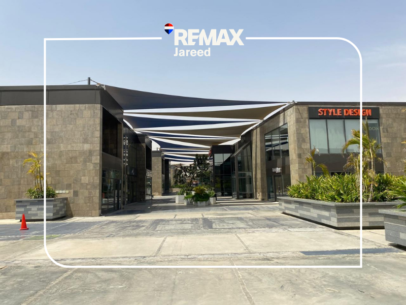 Shop 96m for rent in Walk of Cairo Sheikh Zayed