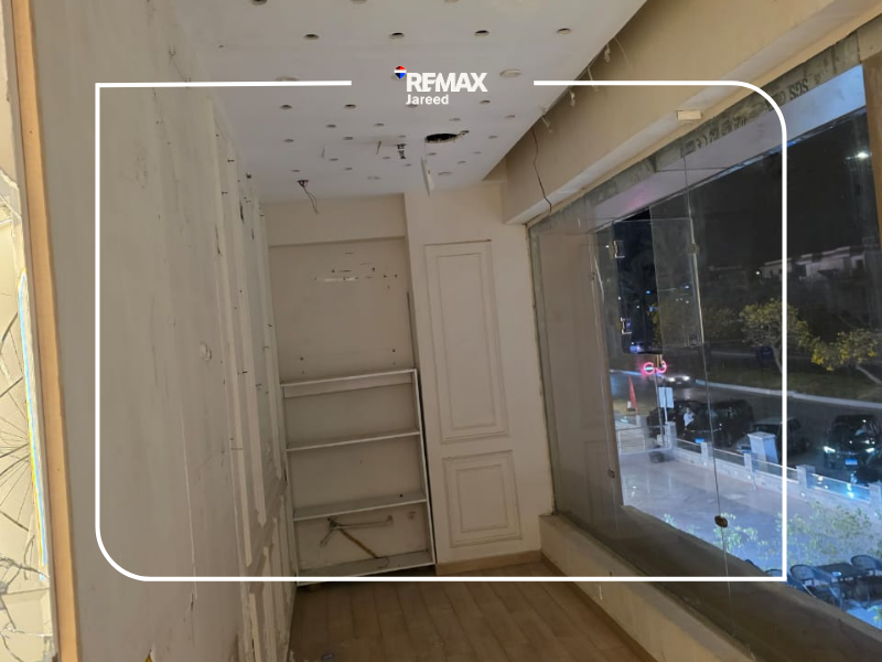 Fully finished shop for rent in Hills Strip Mall, Sheikh Zayed