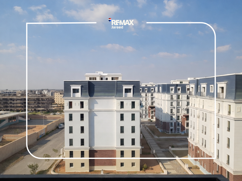 Sky Loft in Mountain View October Park – Roof & Terrace