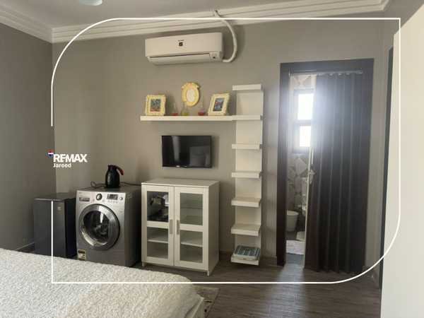 Studio in Beverly Hills Sheikh Zayed, fully furnished