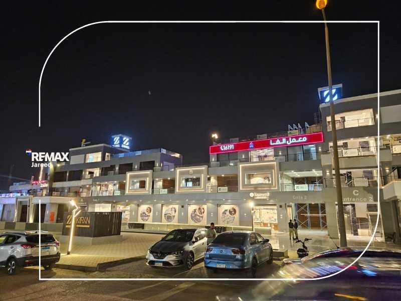 retail shop in The Mall Sheikh Zayed