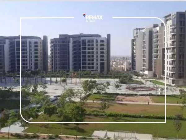 ZED West Sheikh Zayed, in the towers with a prime view