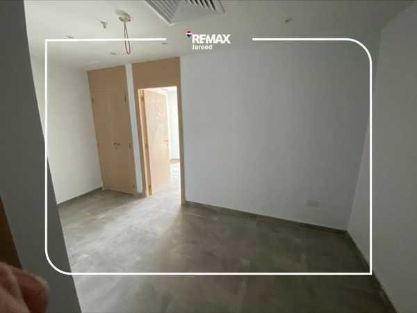 Clinic for rent in Centrada Plaza, Juhayna Square