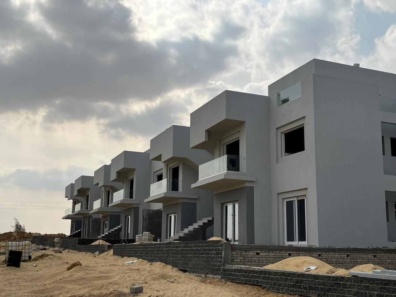 Dunes Developments – V Levels