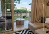 Apartment in The Address Sheikh Zayed, a private garden