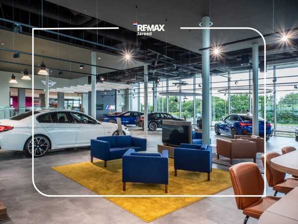 Direct to 26 July area 100-3000m Showroom for rent