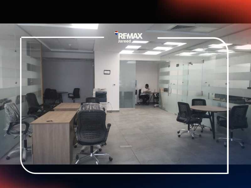 Office space for rent in Majra Mall, Sheikh Zayed