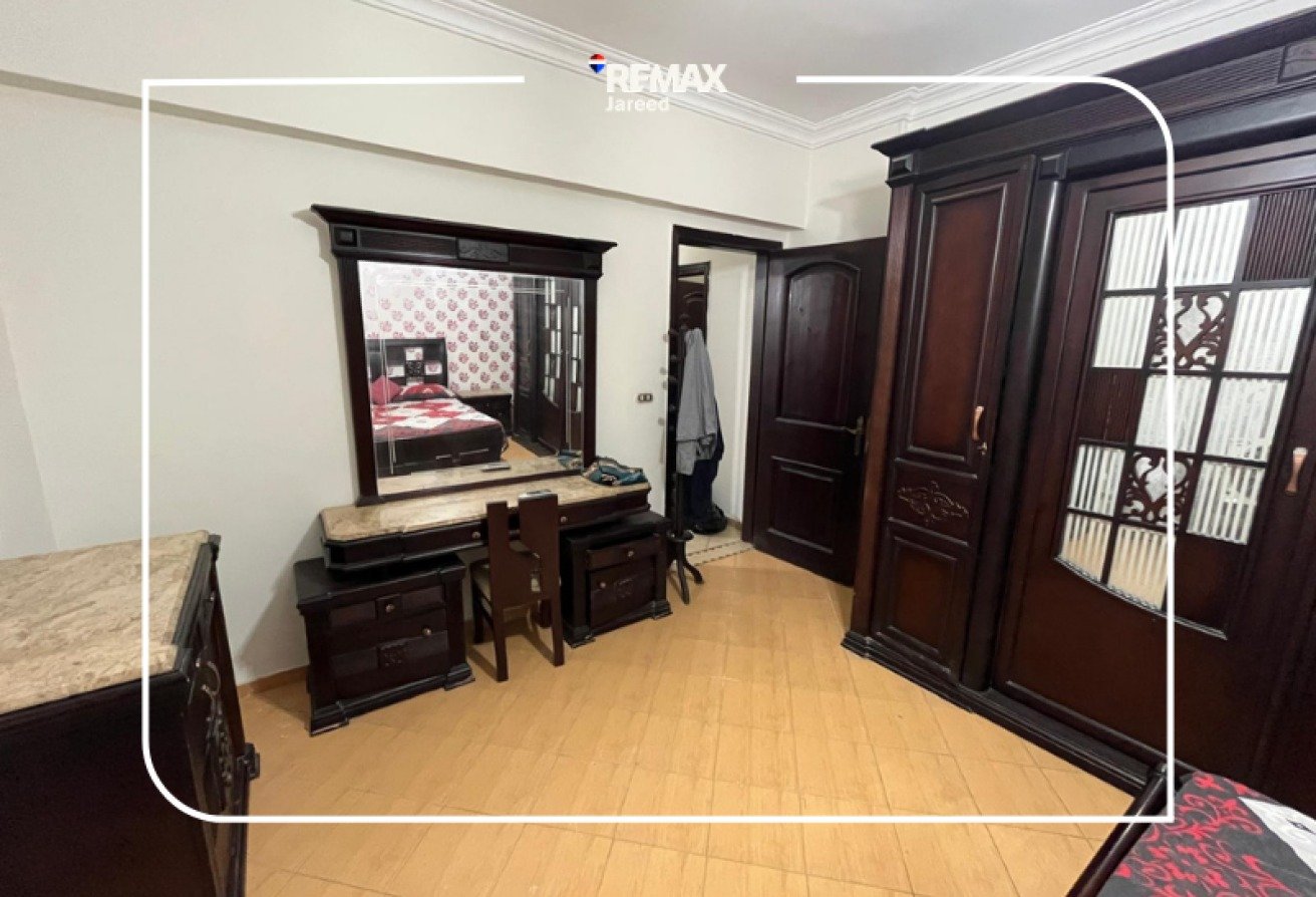 Apartment in Al Khamayel, fully furnished and air-conditioned