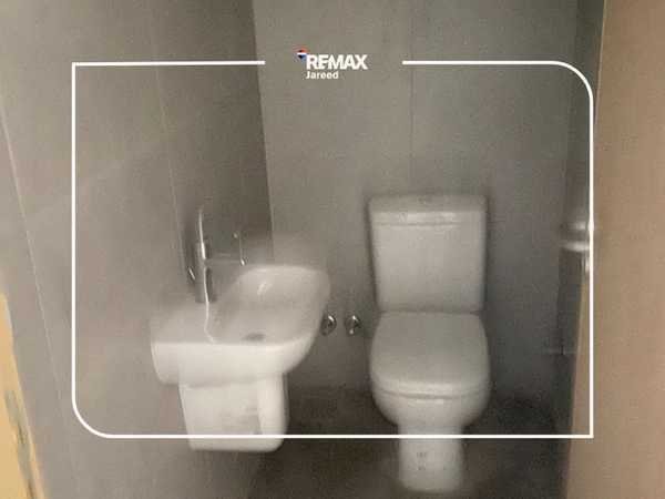 Clinic for rent in Centrada Plaza, Juhayna Square